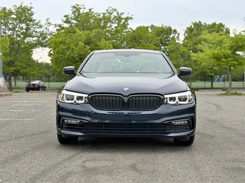 2018 BMW 540i Sedan