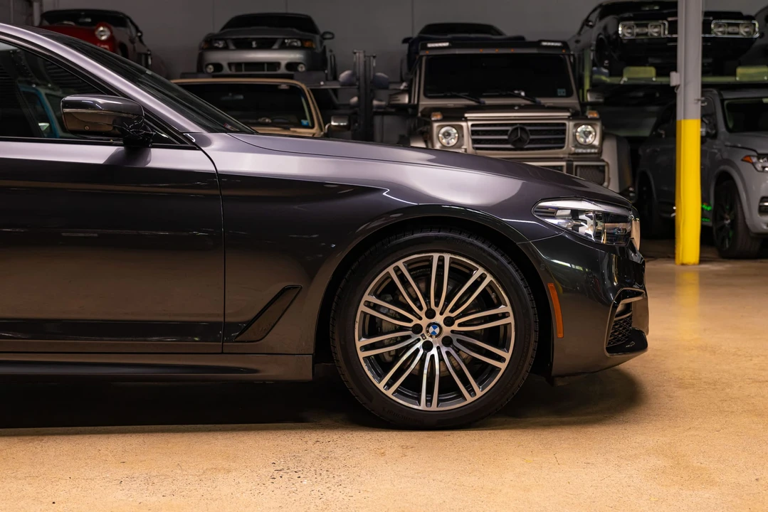 2018 BMW G30 5 Series Sedan - Image 20 of 31