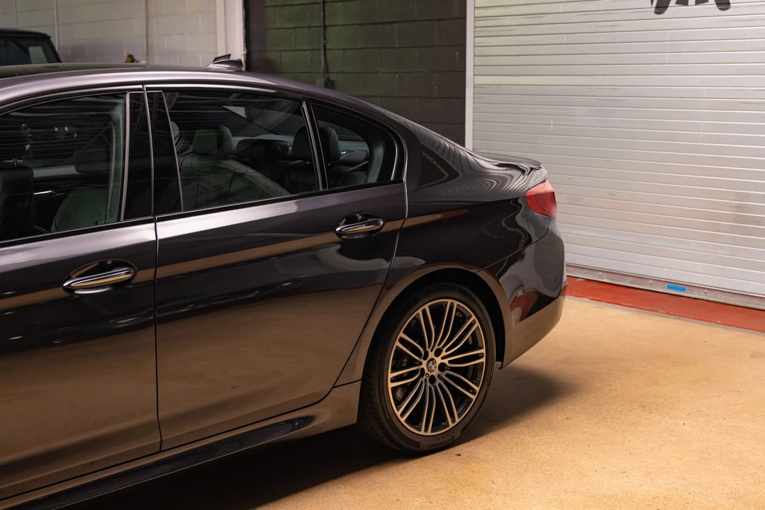 2018 BMW G30 5 Series Sedan - Image 13 of 31
