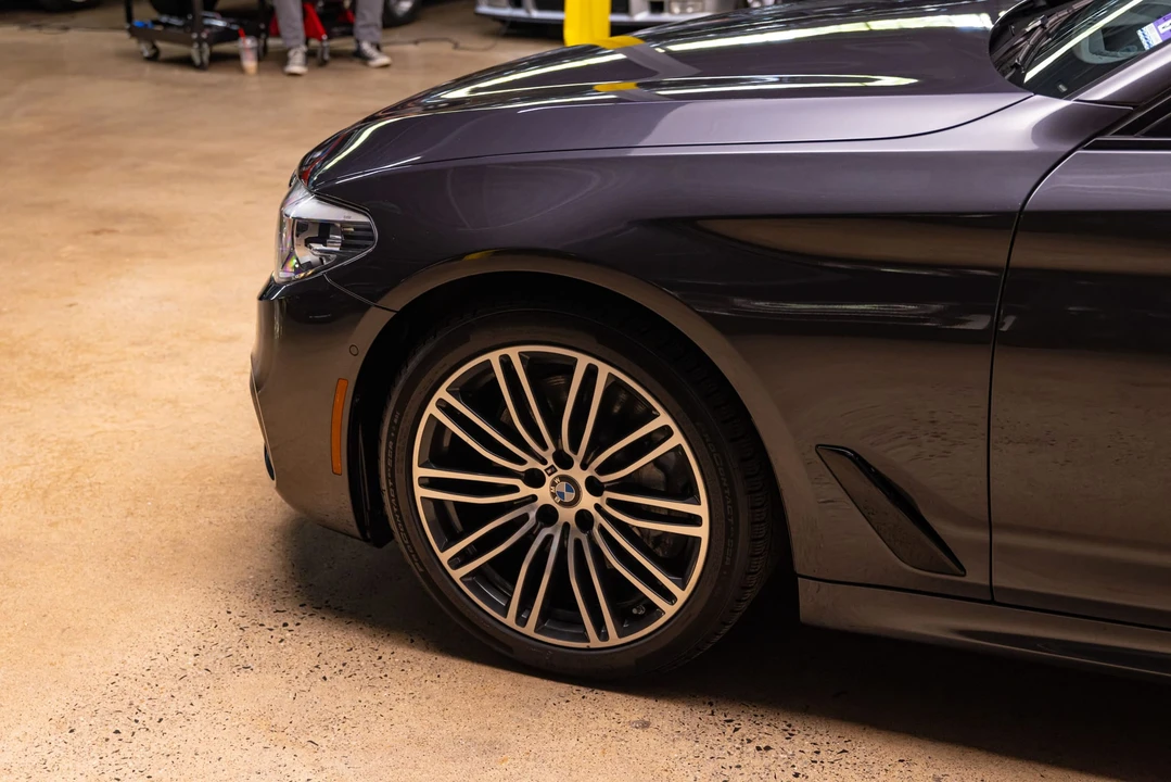 2018 BMW G30 5 Series Sedan - Image 11 of 31