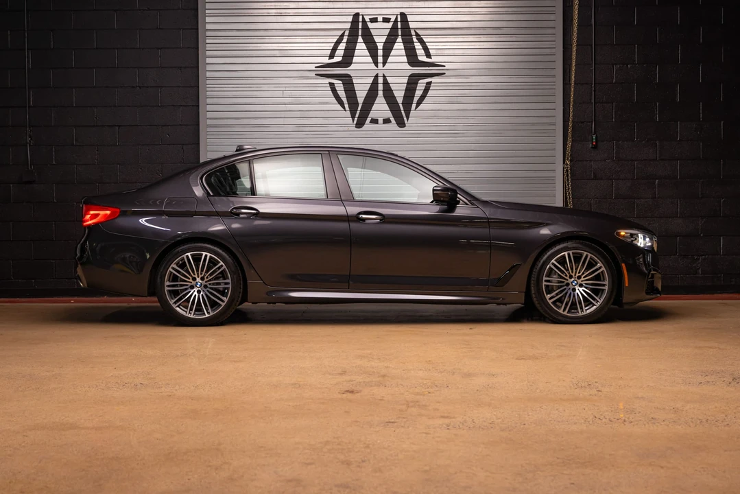 2018 BMW G30 5 Series Sedan - Image 8 of 31