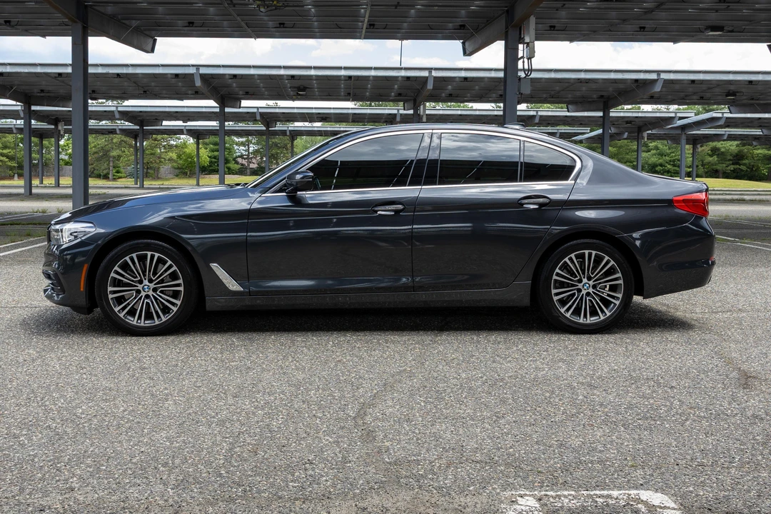 2018 BMW G30 5 Series Sedan - Image 3 of 31