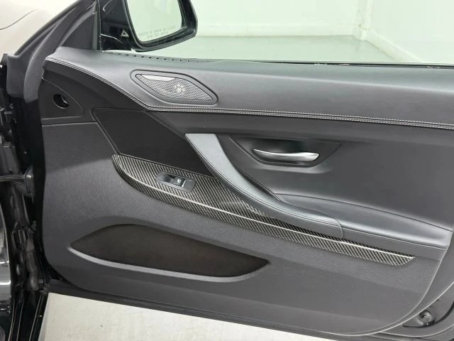 2018 BMW - Image 20 of 31