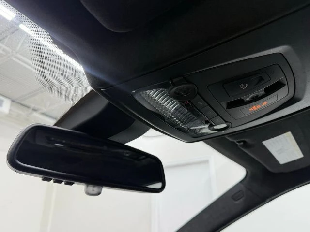 2018 BMW - Image 27 of 31