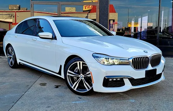 2018 BMW 740i M Sport