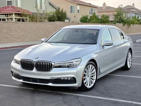 2018 BMW 7 Series 740i Sedan 4D