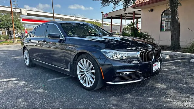 2018 BMW 7 Series 740i Sedan 4D