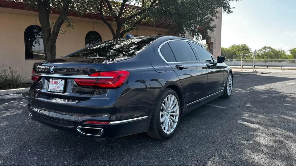 2018 BMW 7 Series - Image 7 of 7
