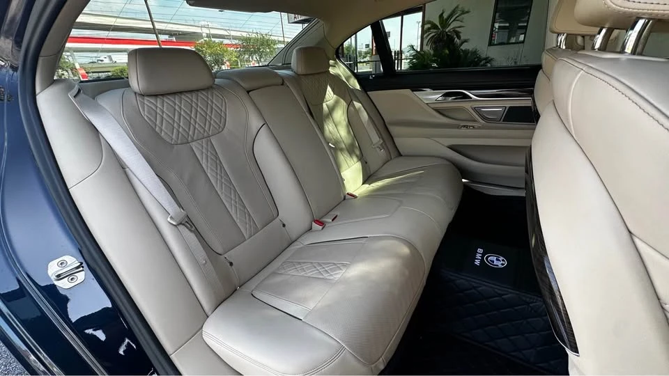 2018 BMW 7 Series - Image 6 of 7
