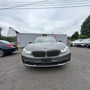 2018 BMW 7 Series 740i xDrive Sedan 4D