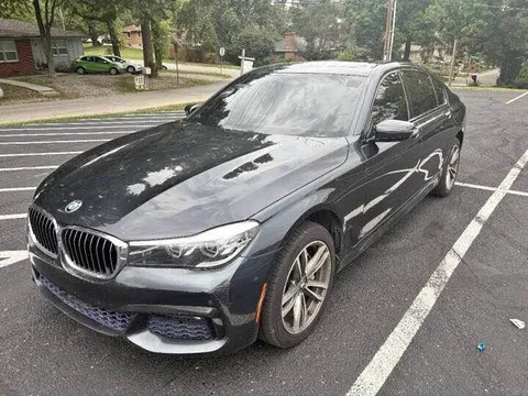 2018 BMW 740i xDrive Sedan 4D