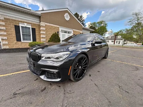 2018 BMW 750i xDrive Sedan