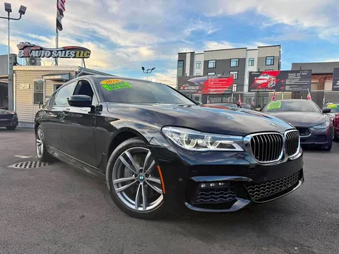 2018 BMW 7 Series 750i xDrive Sedan 4D