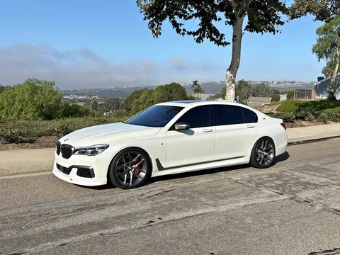 2018 BMW 7 Series M760i xDrive Sedan 4D