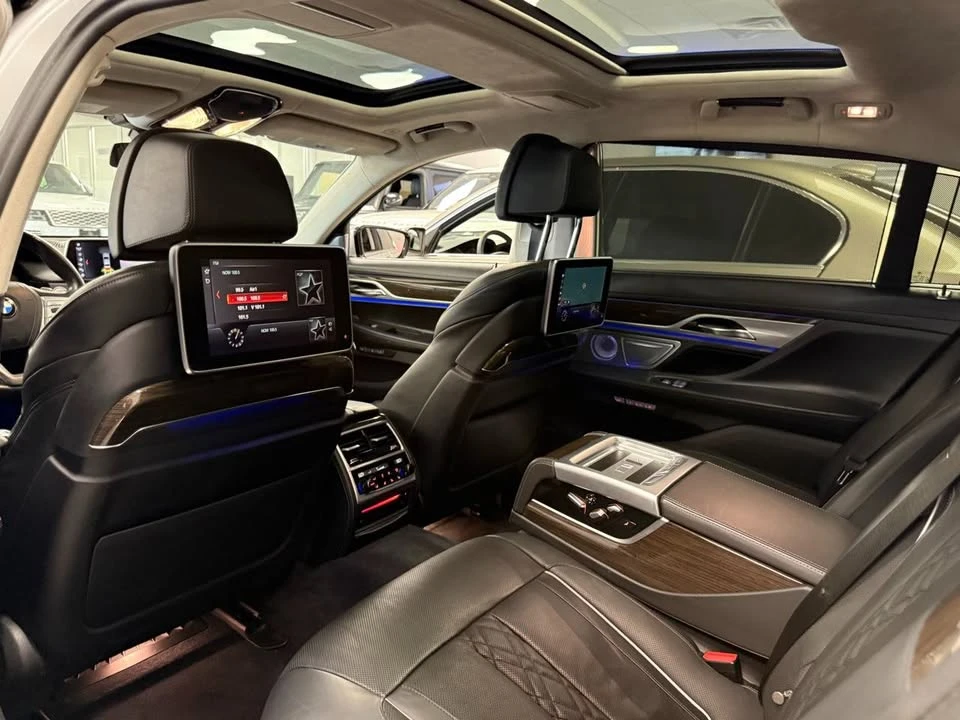 2018 BMW G11/G12 7 Series - Image 12 of 20