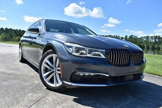 2018 BMW 7 Series 750i