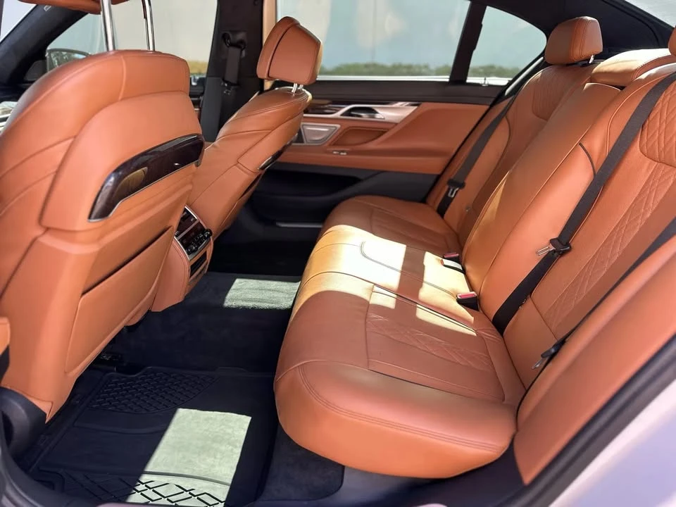 2018 BMW Alpina B7 - Image 19 of 19