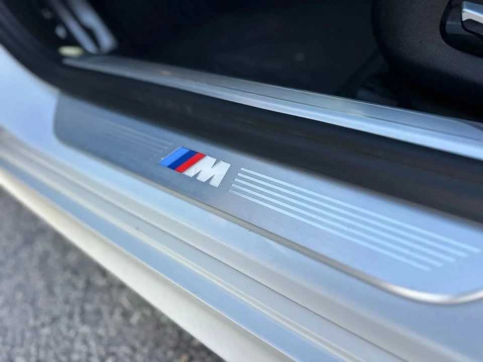 2018 BMW Alpina B7 - Image 9 of 19