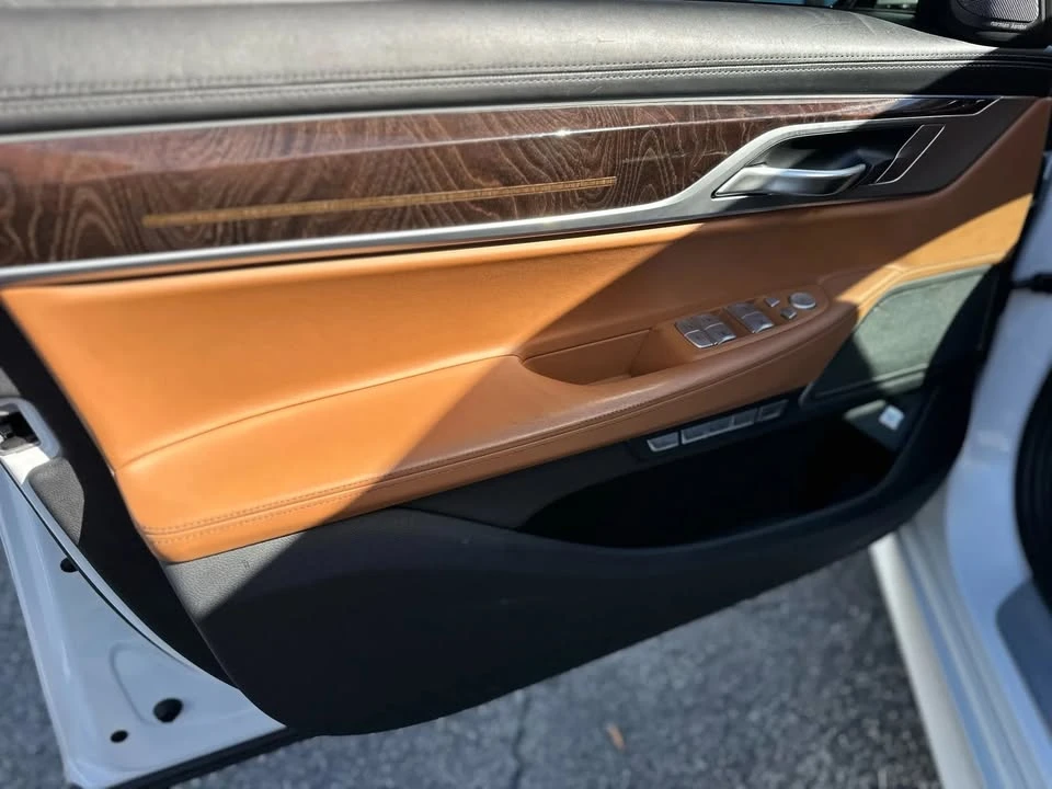 2018 BMW Alpina B7 - Image 17 of 19