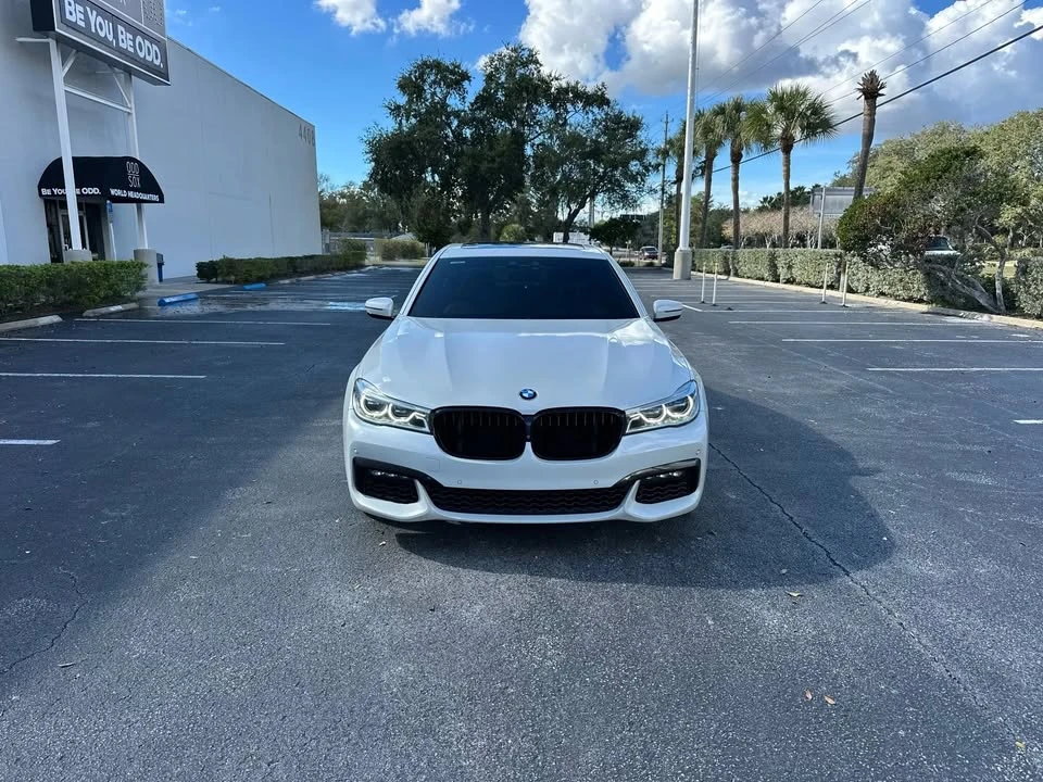 2018 BMW Alpina B7 - Image 2 of 19