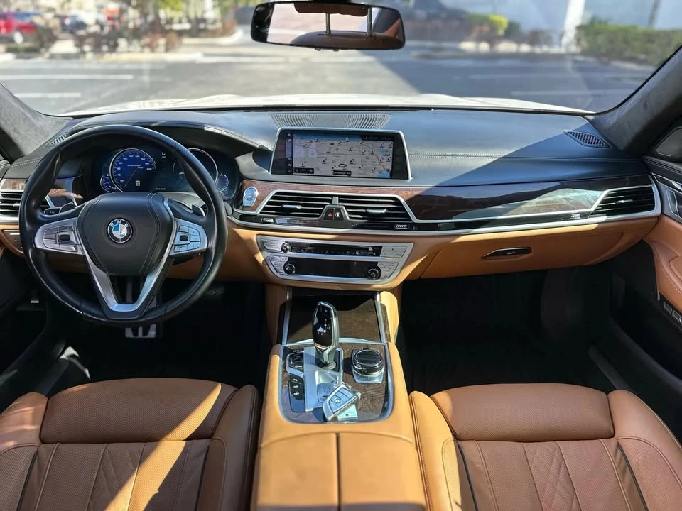 2018 BMW Alpina B7 - Image 16 of 19