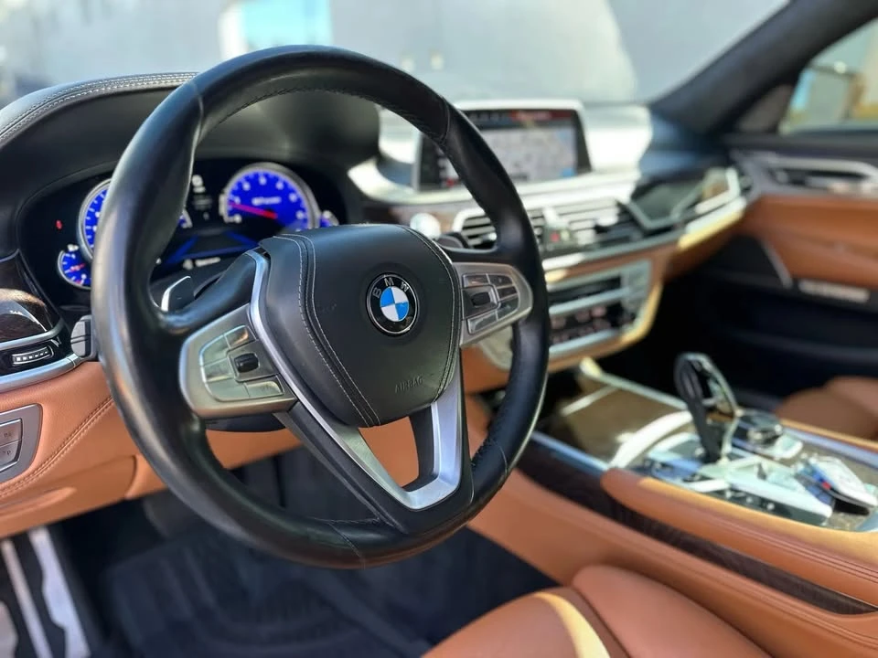 2018 BMW Alpina B7 - Image 14 of 19