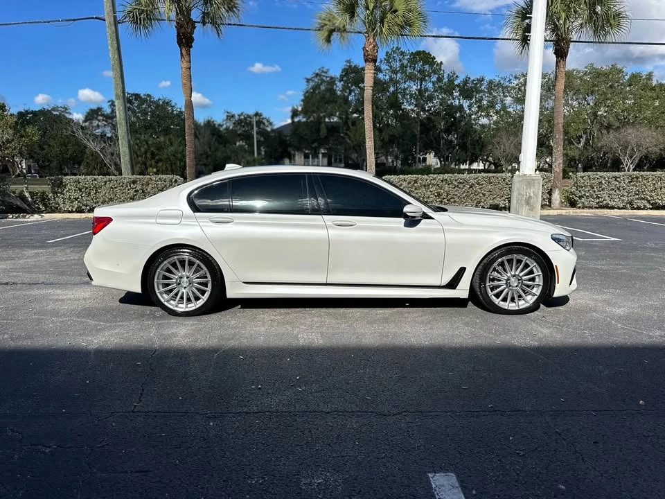 2018 BMW Alpina B7 - Image 4 of 19