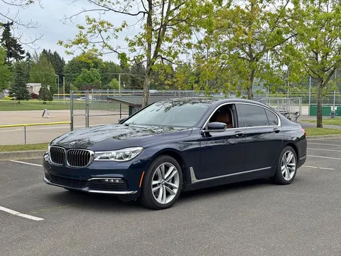 2018 BMW 750