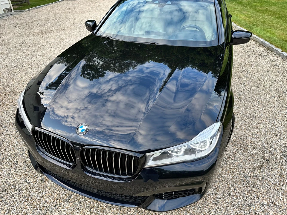 2018 BMW G11/G12 750i & M760i Sedan - Image 12 of 31