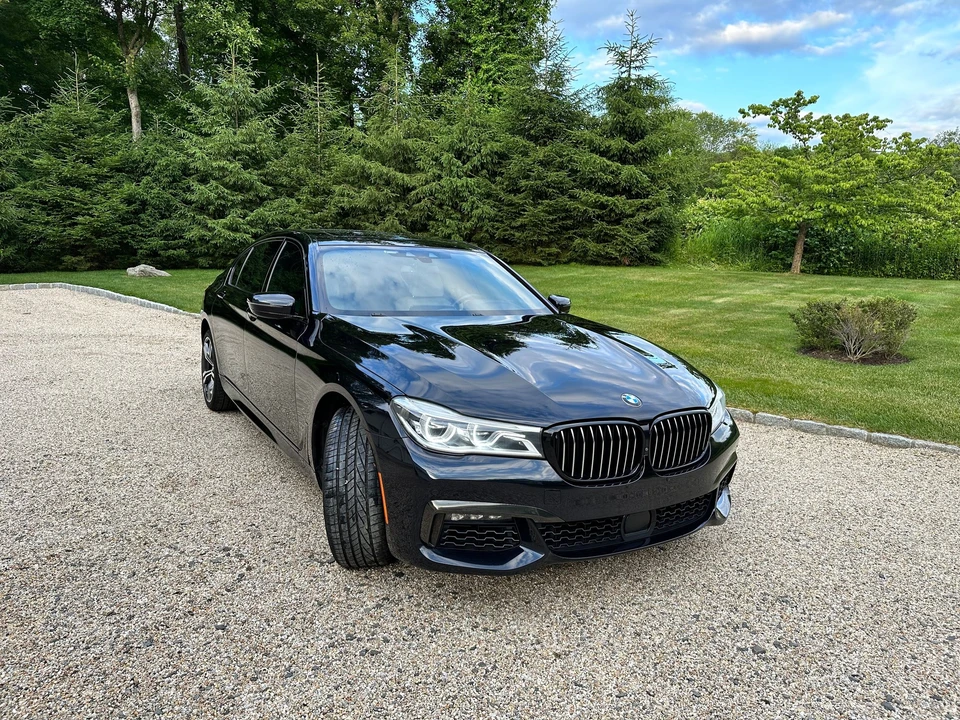 2018 BMW G11/G12 750i & M760i Sedan - Image 3 of 31