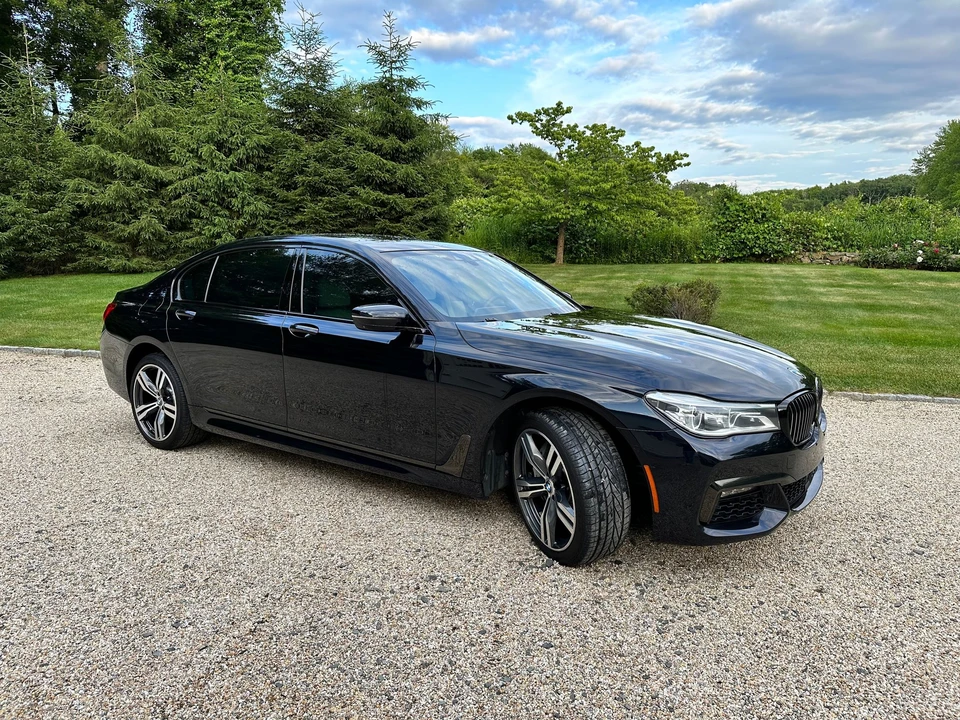 2018 BMW G11/G12 750i & M760i Sedan - Image 4 of 31