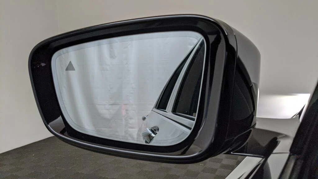 2018 BMW G11/G12 750i & M760i Sedan - Image 28 of 31