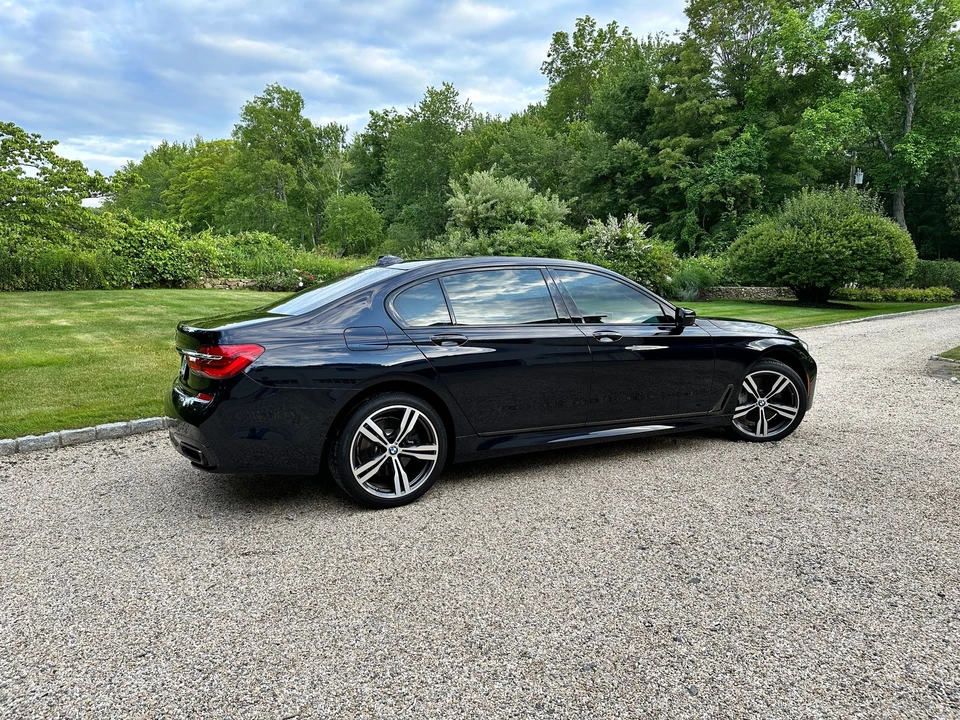 2018 BMW G11/G12 750i & M760i Sedan - Image 5 of 31