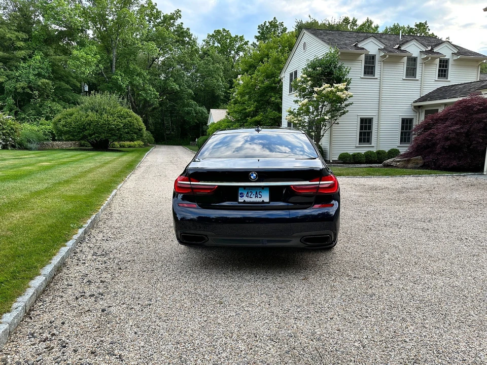 2018 BMW G11/G12 750i & M760i Sedan - Image 7 of 31