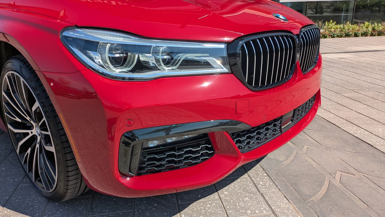 2018 BMW G11/G12 750i & M760i Sedan - Image 28 of 31