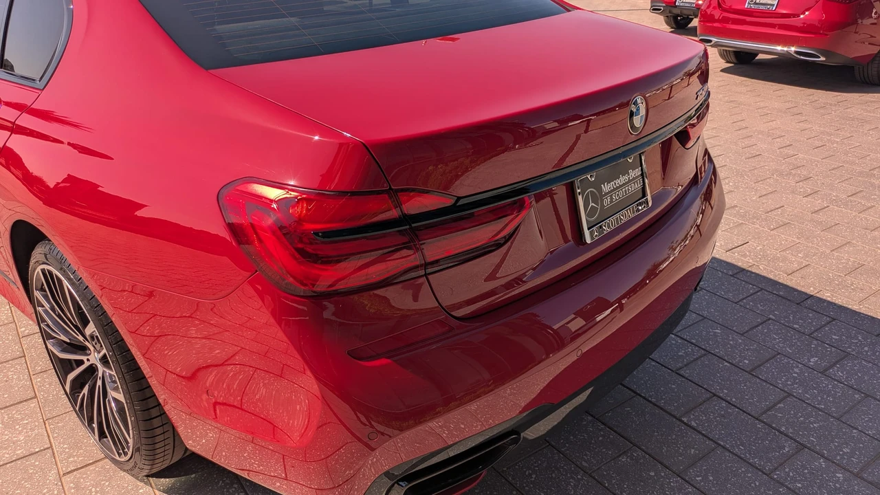 2018 BMW G11/G12 750i & M760i Sedan - Image 22 of 31