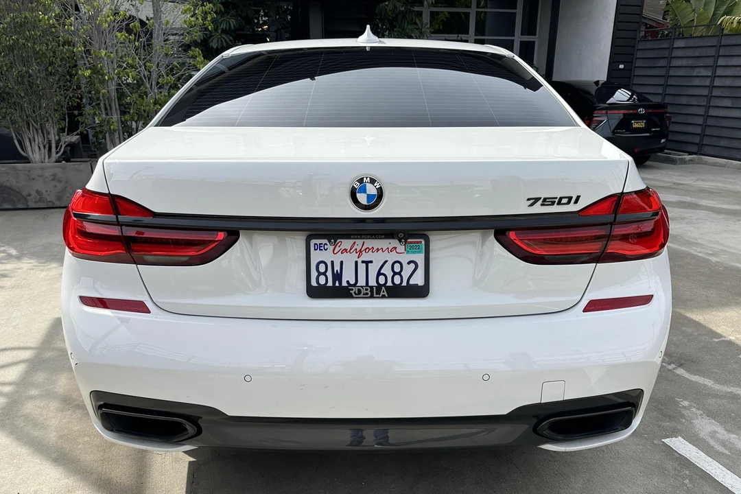 2018 BMW G11/G12 750i & M760i Sedan - Image 5 of 5