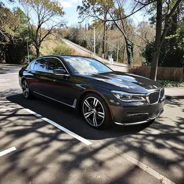 2018 BMW 7 Series 750i Sedan