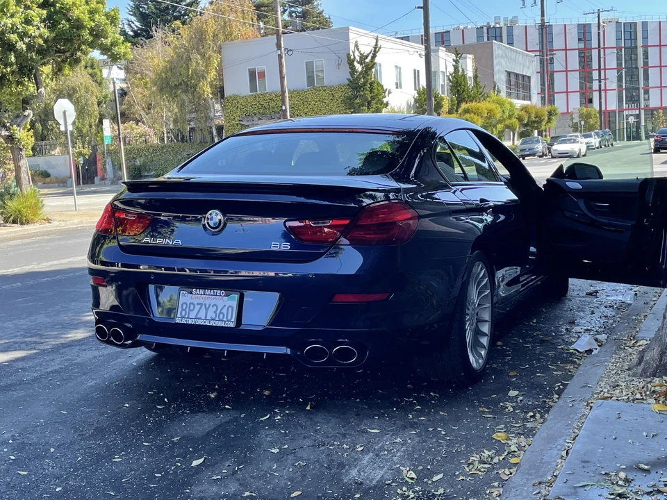 2018 BMW Alpina B6 - Image 16 of 27