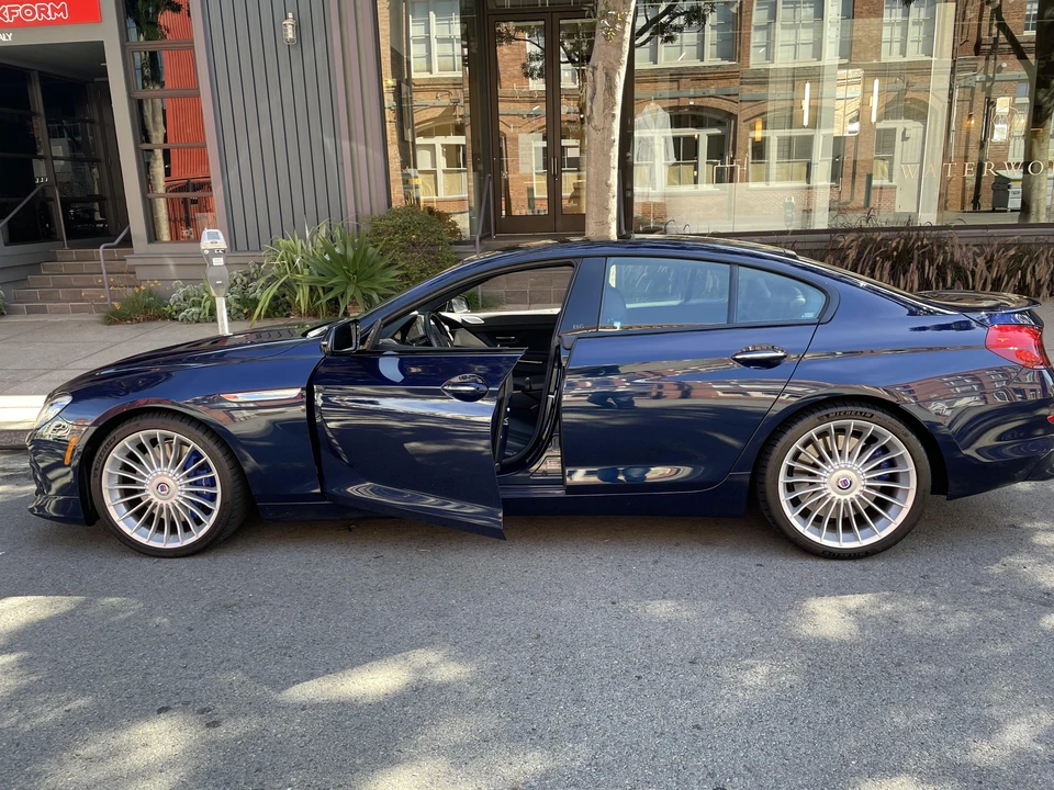 2018 BMW Alpina B6 - Image 9 of 27