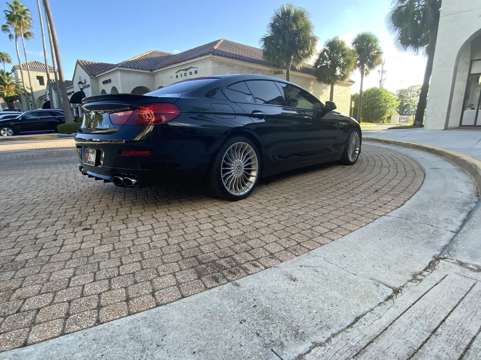 2018 BMW Alpina B6 - Image 19 of 31