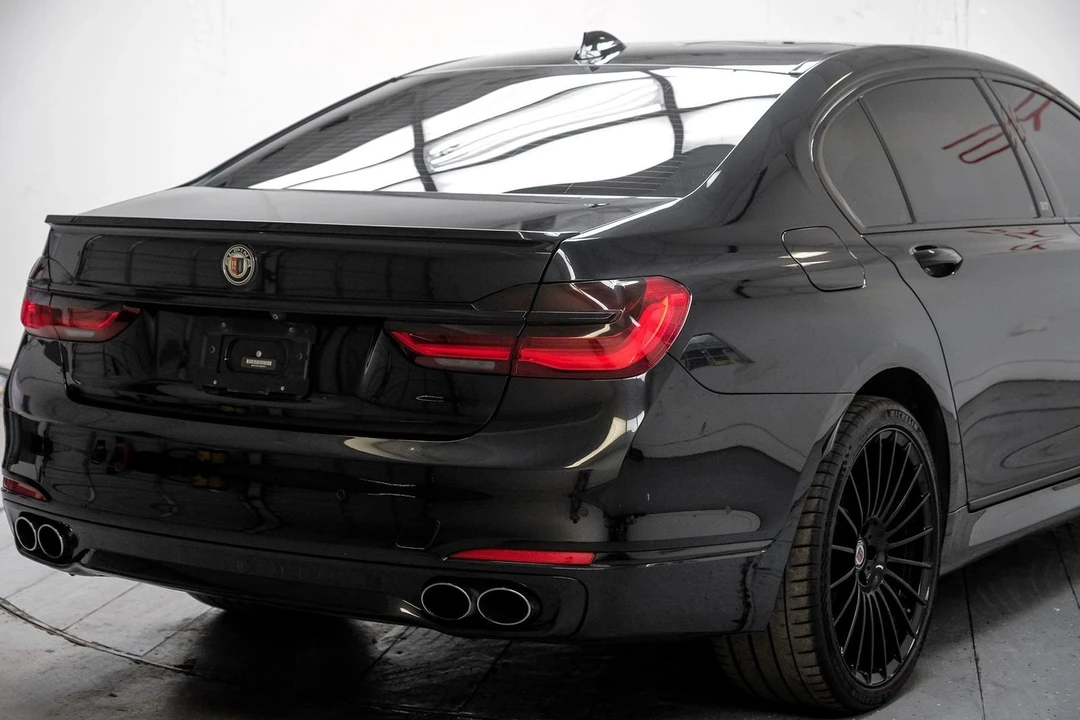 2018 BMW Alpina B7 - Image 11 of 21