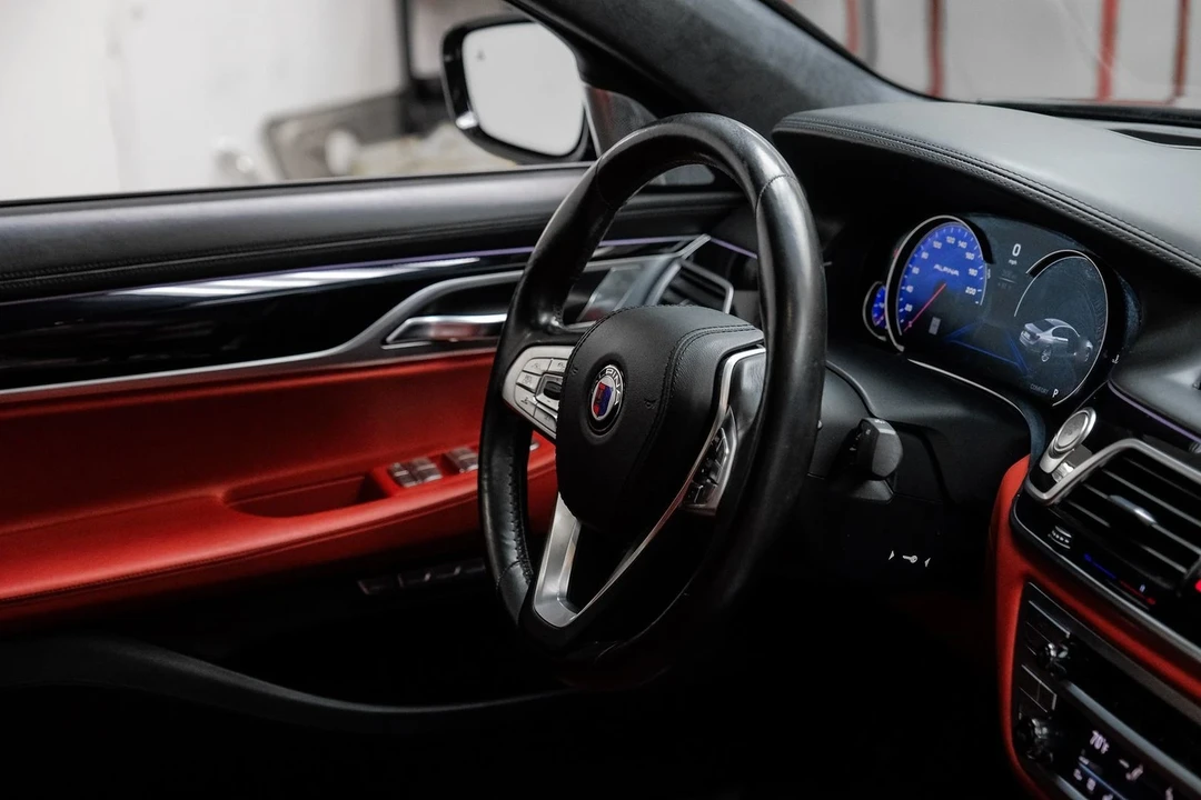 2018 BMW Alpina B7 - Image 17 of 21