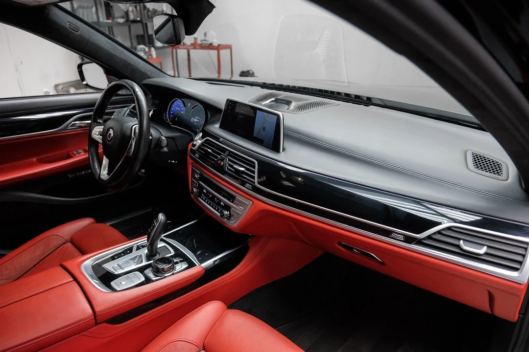 2018 BMW Alpina B7 - Image 15 of 21
