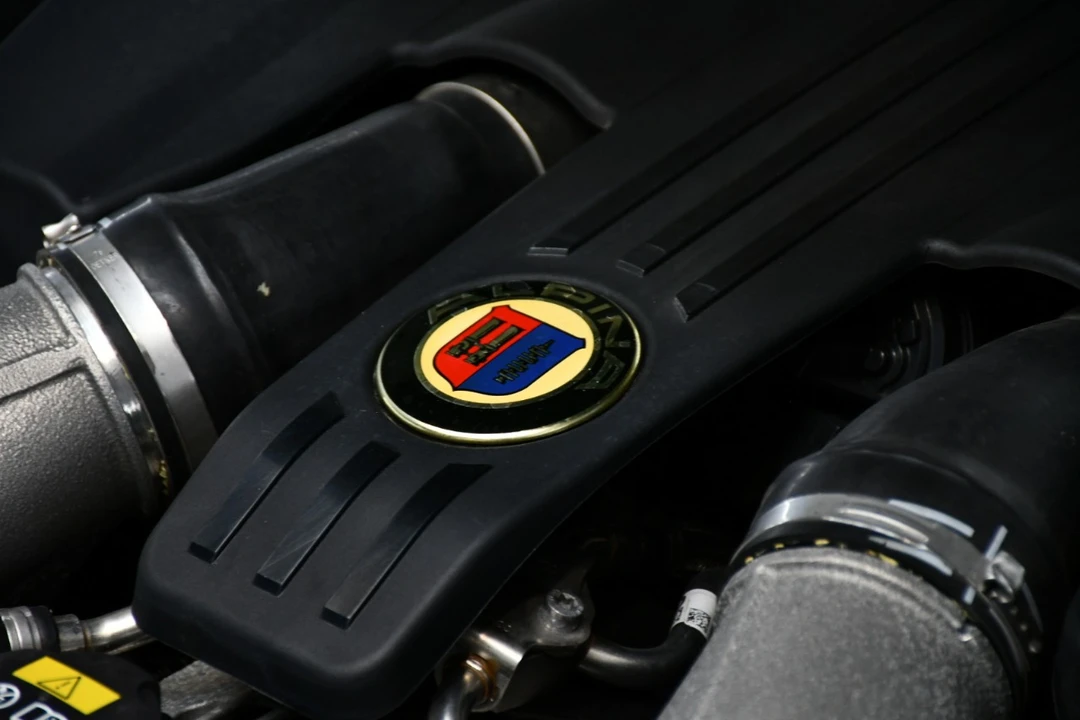 2018 BMW Alpina B7 - Image 18 of 21