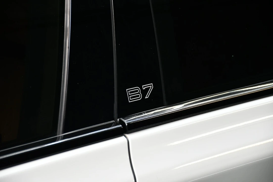 2018 BMW Alpina B7 - Image 11 of 21