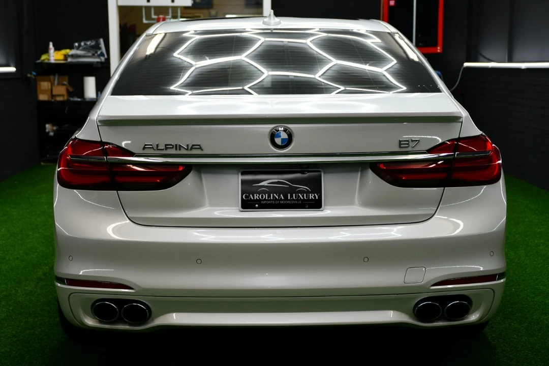 2018 BMW Alpina B7 - Image 3 of 21