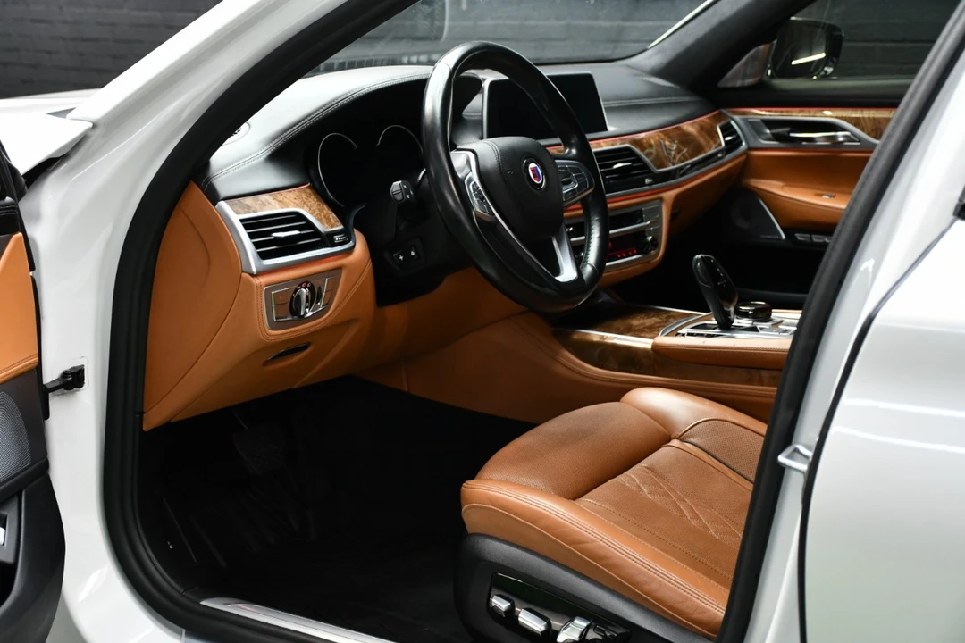 2018 BMW Alpina B7 - Image 21 of 21