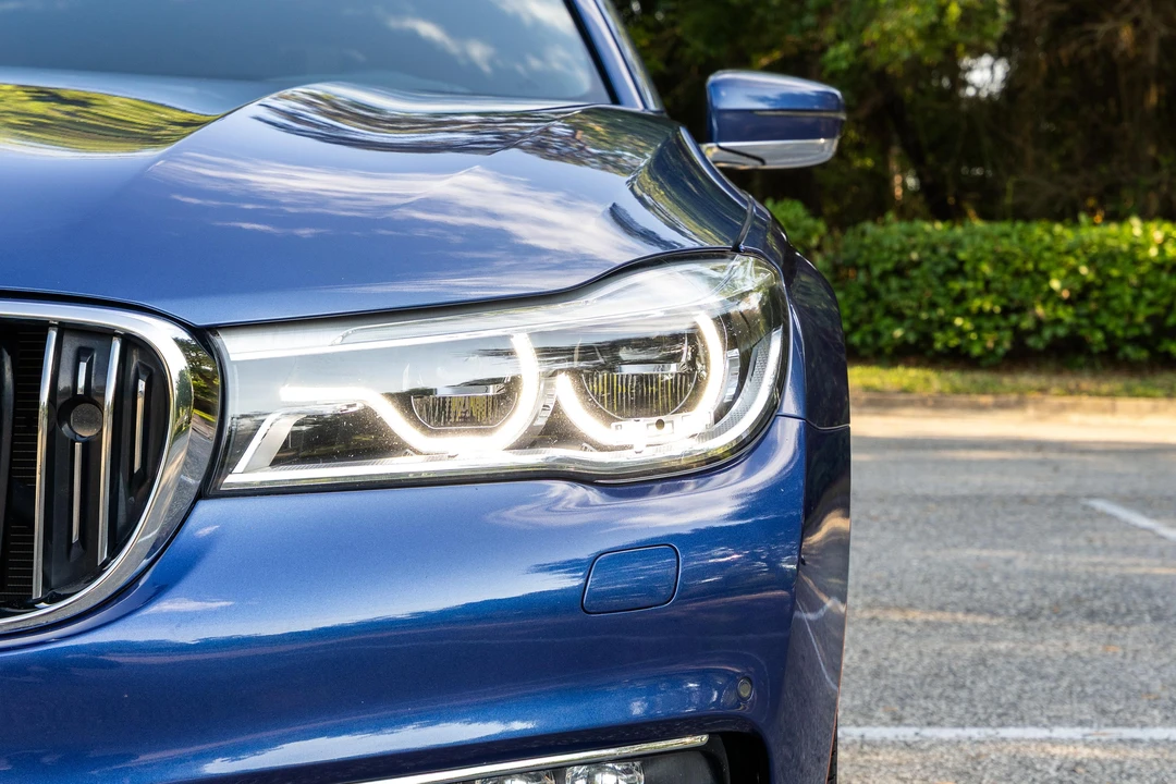 2018 BMW Alpina B7 - Image 14 of 31