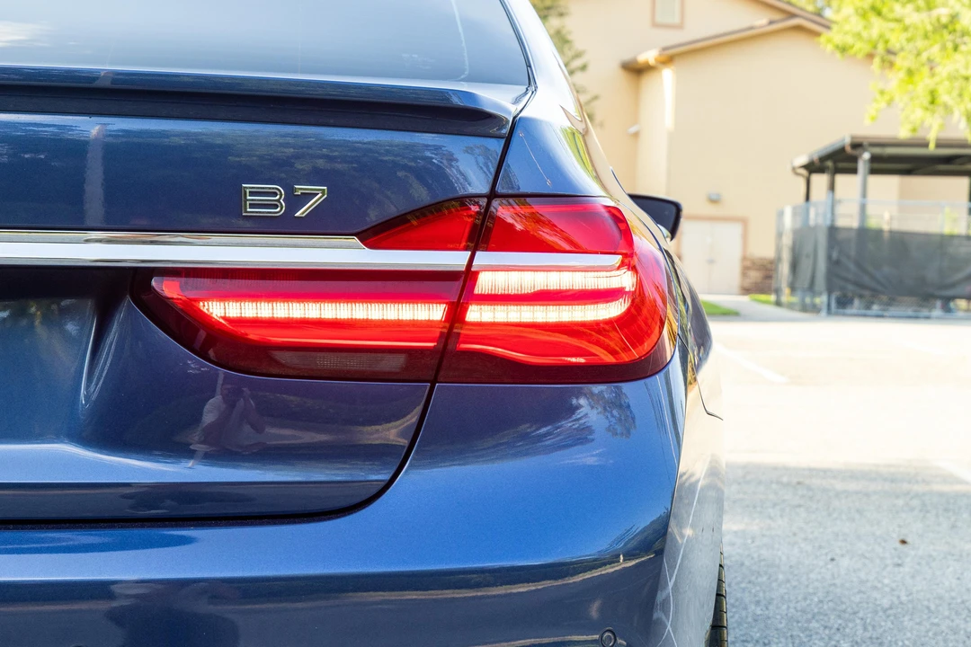 2018 BMW Alpina B7 - Image 26 of 31